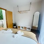 Casa Sonia Great Location Quiet Area Easy Access Dom wakacyjny *