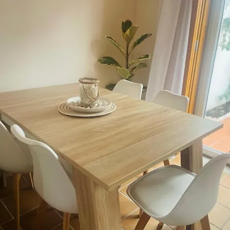 Casa Sonia Great Location Quiet Area Easy Access Nyaraló *