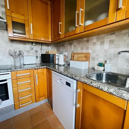 Nyaraló Casa Sonia Great Location Quiet Area Easy Access